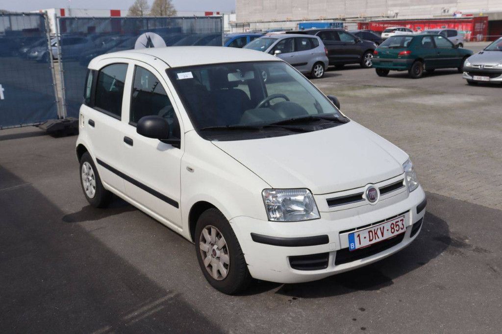Pkw Fiat Panda Benzin 60 PS 2010 (Marge)