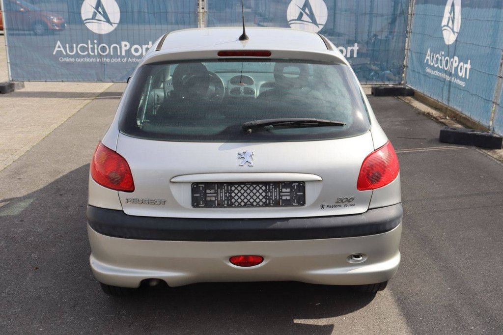 Passenger car Peugeot 206 Petrol 75hp 2006 (Margin)
