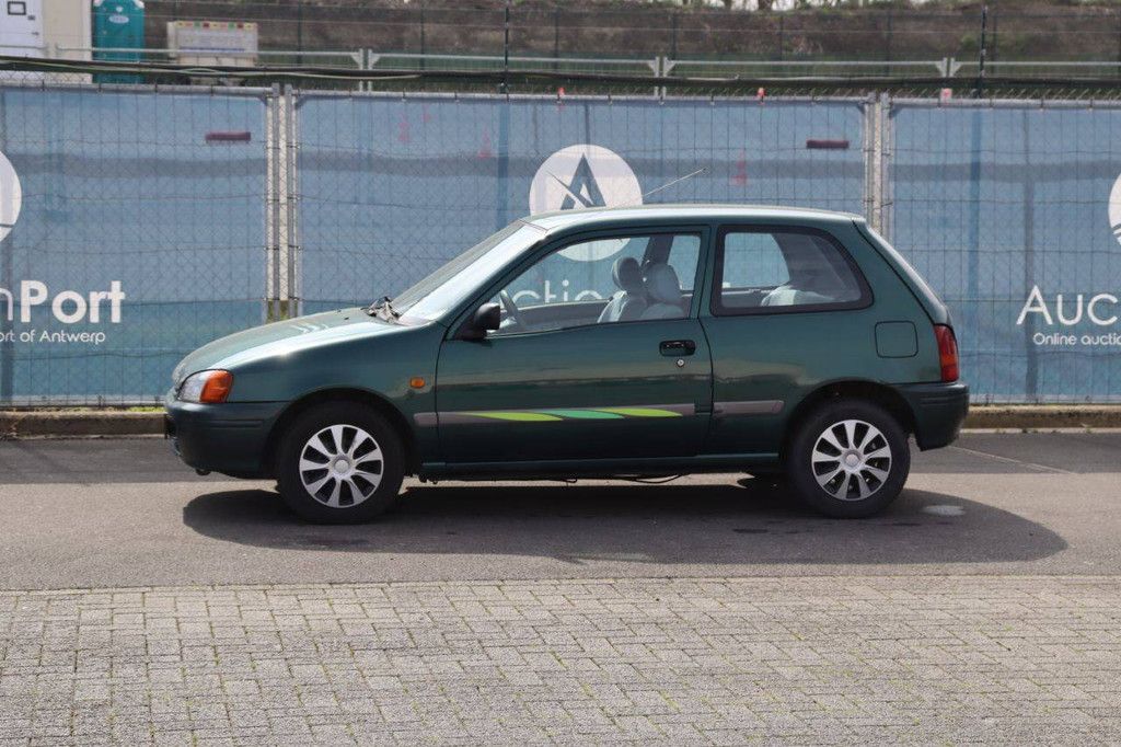 Toyota Starlet Benzin 83 PS Pkw 1996 (Margin)