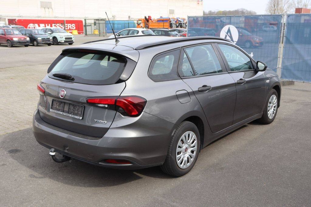 Pkw Fiat Tipo Benzin 95 PS 2018 (Marge)
