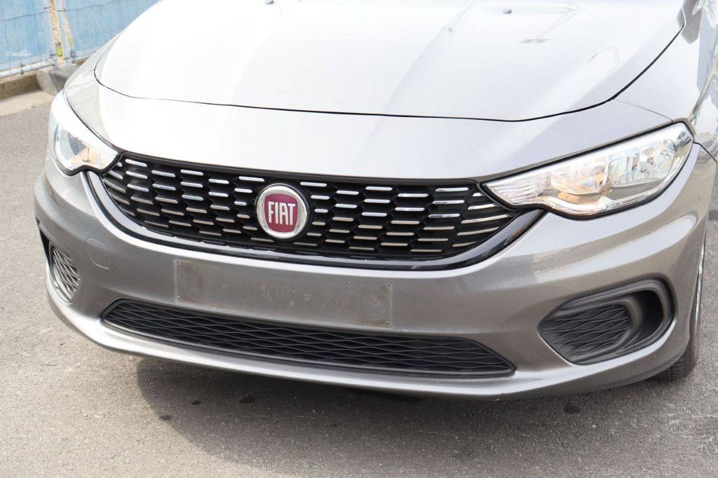 Pkw Fiat Tipo Benzin 95 PS 2018 (Marge)