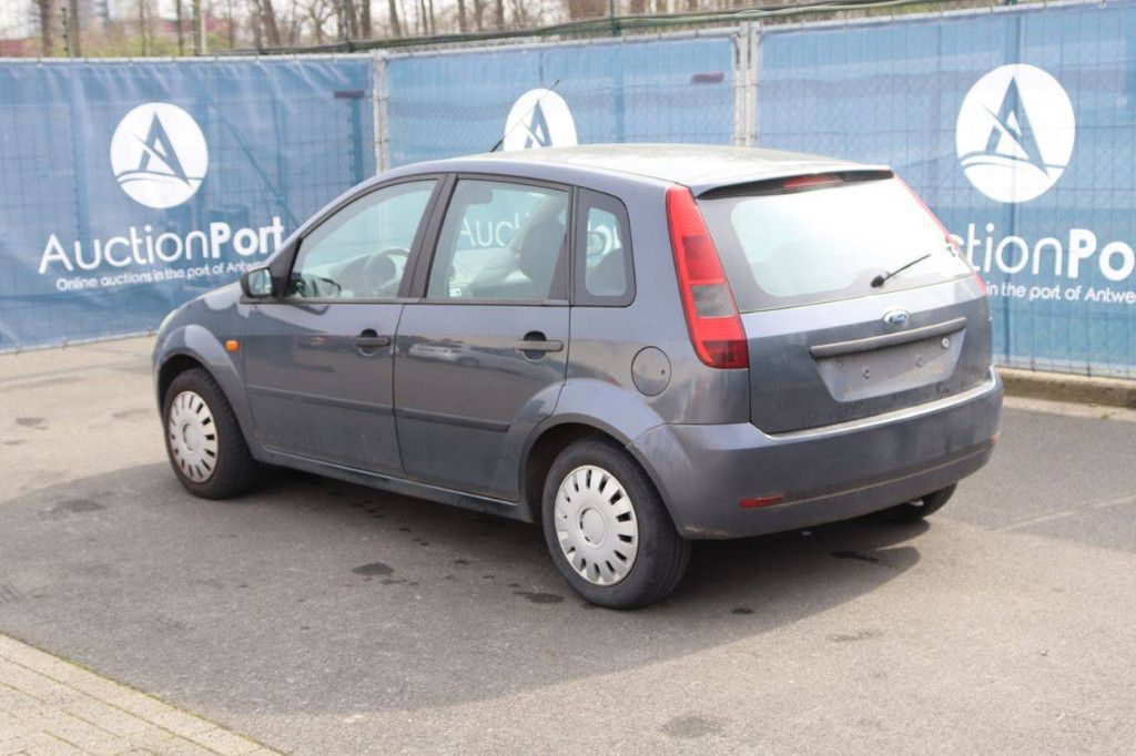 Personenauto Ford Fiesta Benzine 70pk 2006 (Marge)