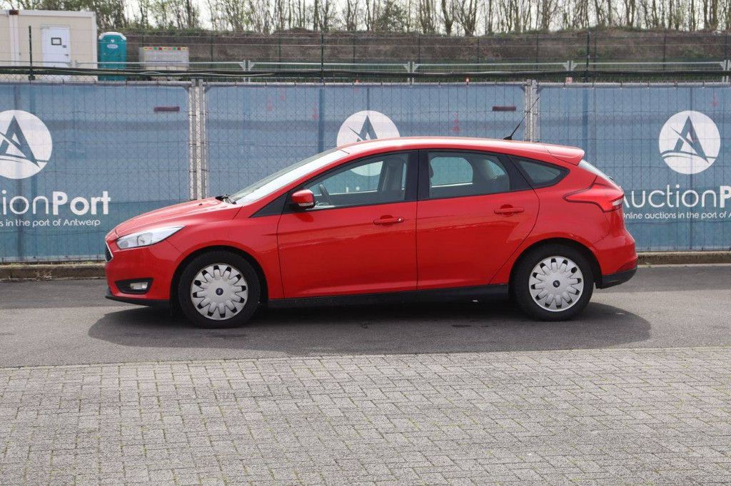 Passenger car Ford Focus Petrol 85hp 2015 (Margin)