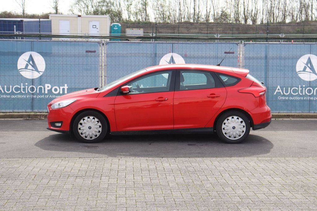Passenger car Ford Focus Petrol 85hp 2015 (Margin)