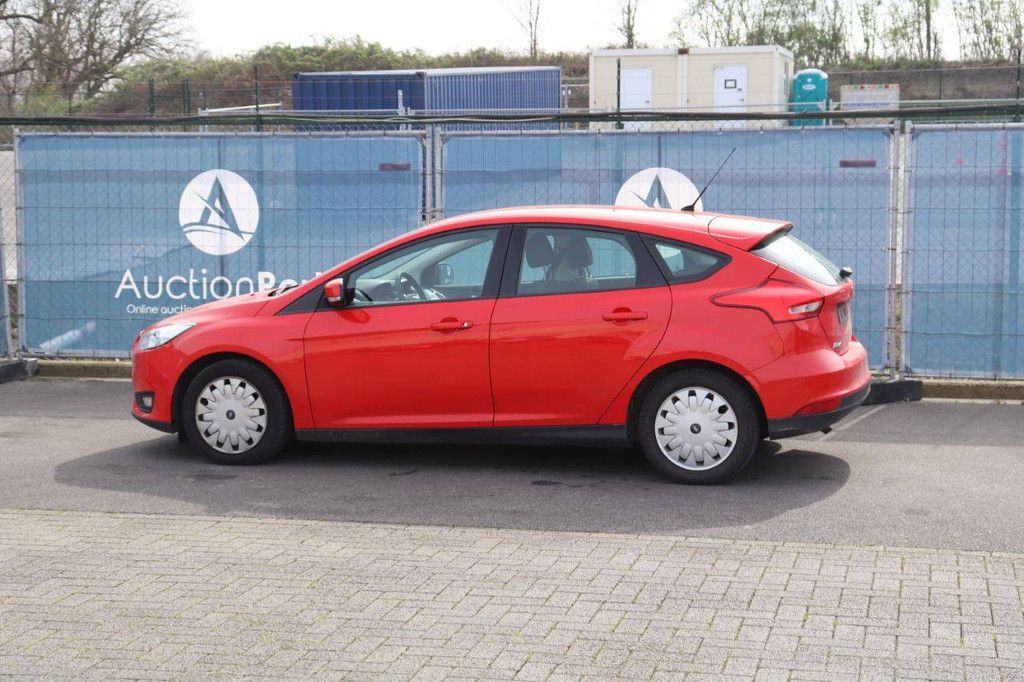Passenger car Ford Focus Petrol 85hp 2015 (Margin)