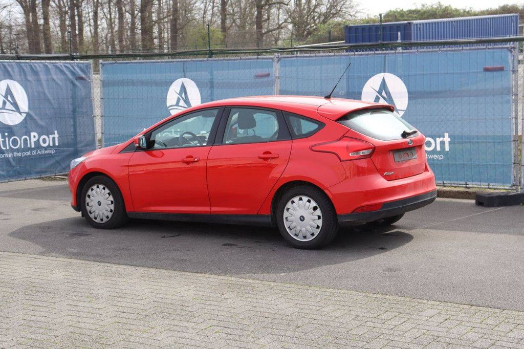 Passenger car Ford Focus Petrol 85hp 2015 (Margin)