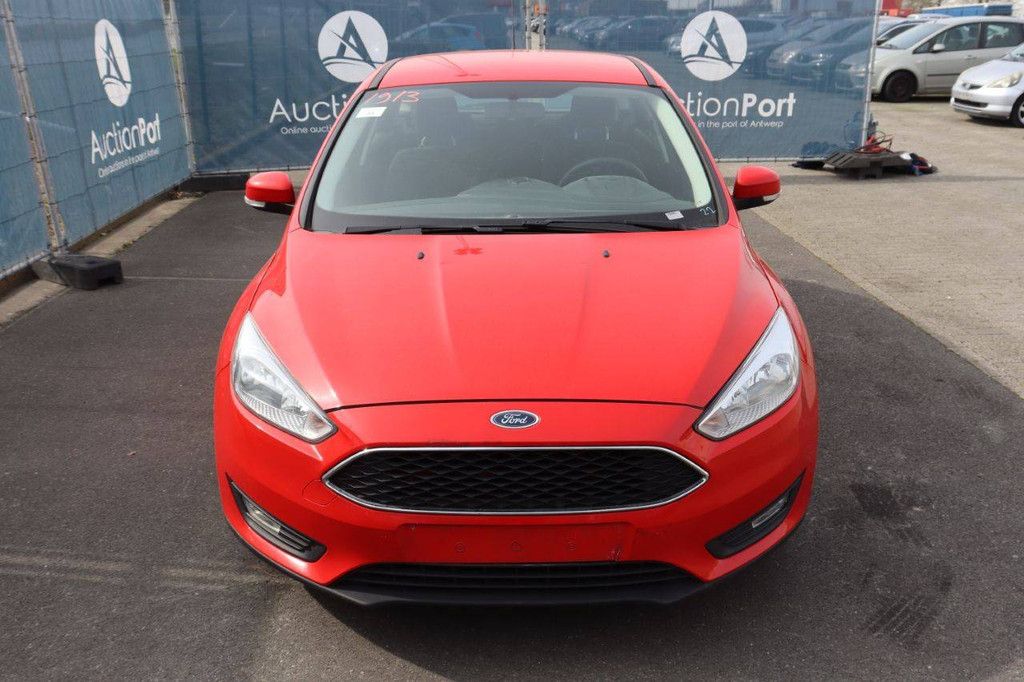 Passenger car Ford Focus Petrol 85hp 2015 (Margin)