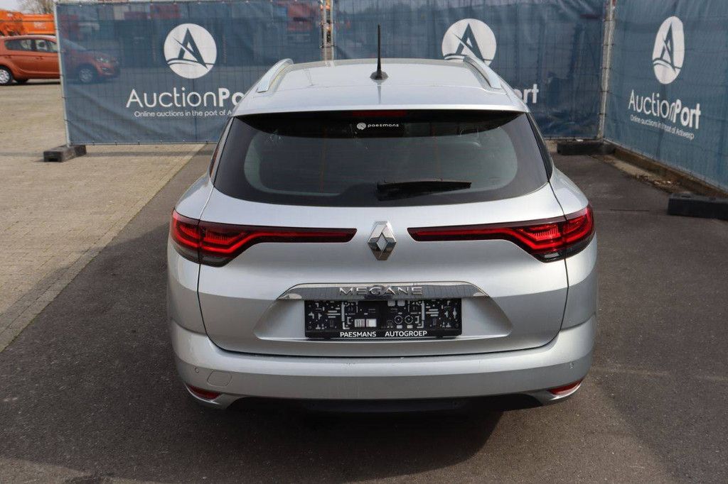 Passenger car Renault Mégane Diesel 116hp 2020 (Margin)