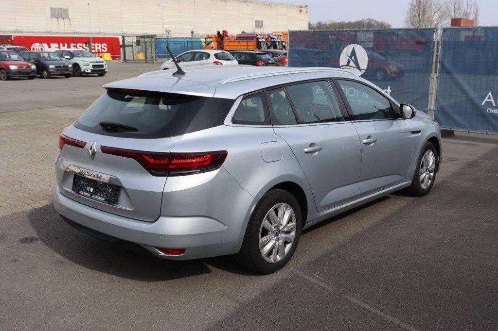 Passenger car Renault Mégane Diesel 116hp 2020 (Margin)