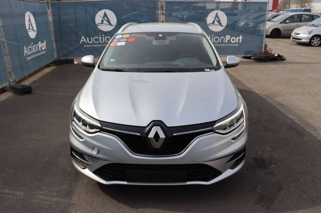 Passenger car Renault Mégane Diesel 116hp 2020 (Margin)