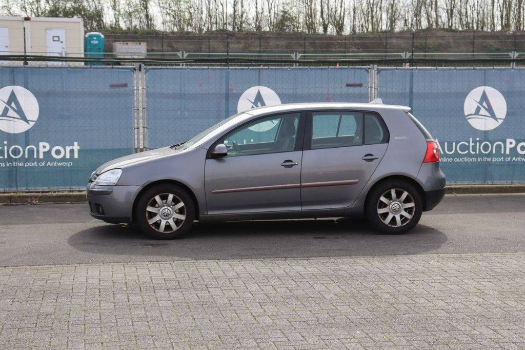 Pkw Volkswagen Golf Benzin 140 PS 2006 (Margin)