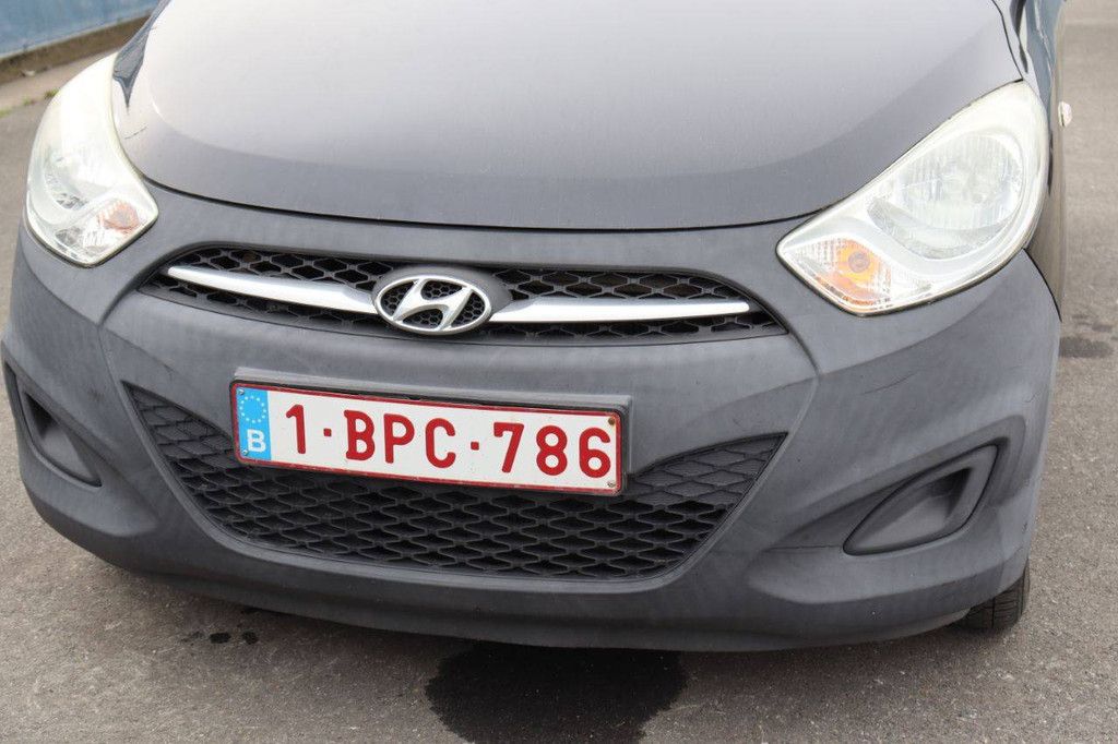 Hyundai i10 Petrol 69hp Passenger Car 2011 (Margin)