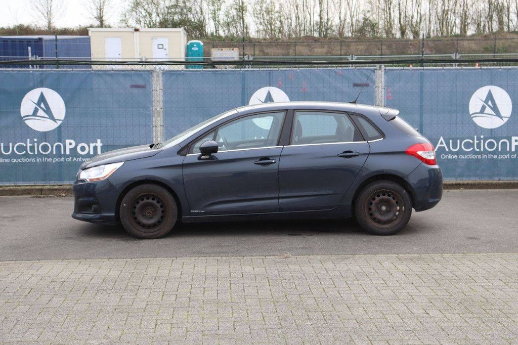 Passenger car Citroën C4 Petrol 95hp 2013 (Margin)