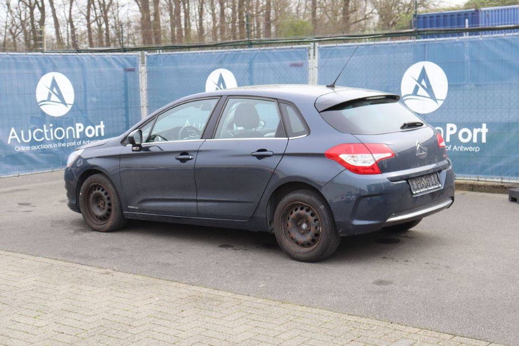 Passenger car Citroën C4 Petrol 95hp 2013 (Margin)