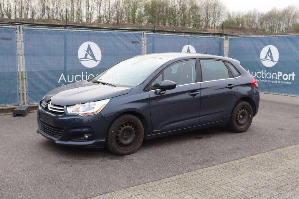 Passenger car Citroën C4 Petrol 95hp 2013 (Margin)