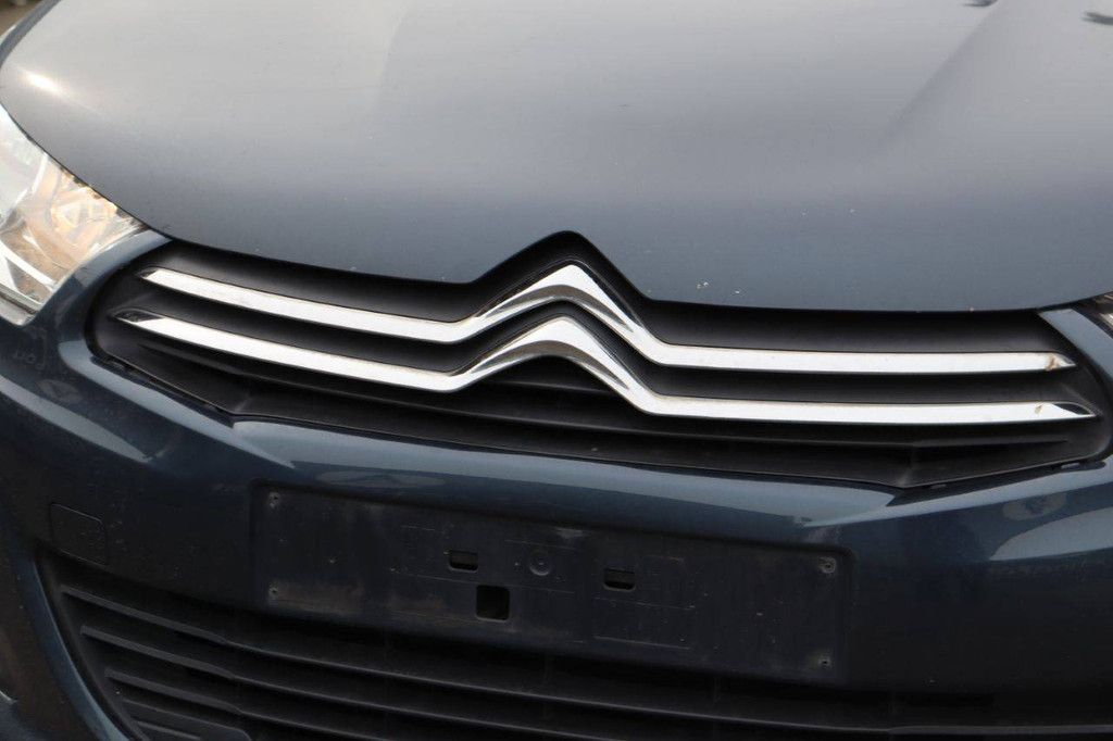 Passenger car Citroën C4 Petrol 95hp 2013 (Margin)