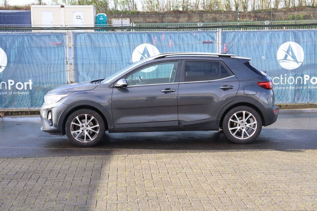 SUV Kia Stonic Petrol 100hp 2018 (Margin)