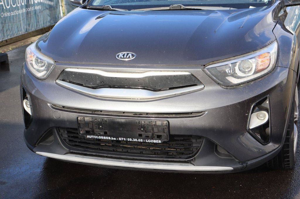 SUV Kia Stonic Petrol 100hp 2018 (Margin)