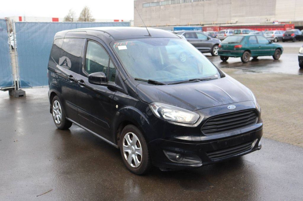 Personenauto Ford Tourneo Benzine 100pk 2017 (Marge)