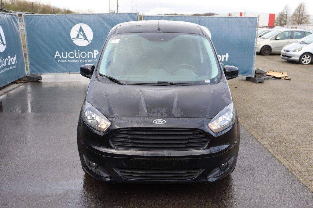 Personenauto Ford Tourneo Benzine 100pk 2017 (Marge)