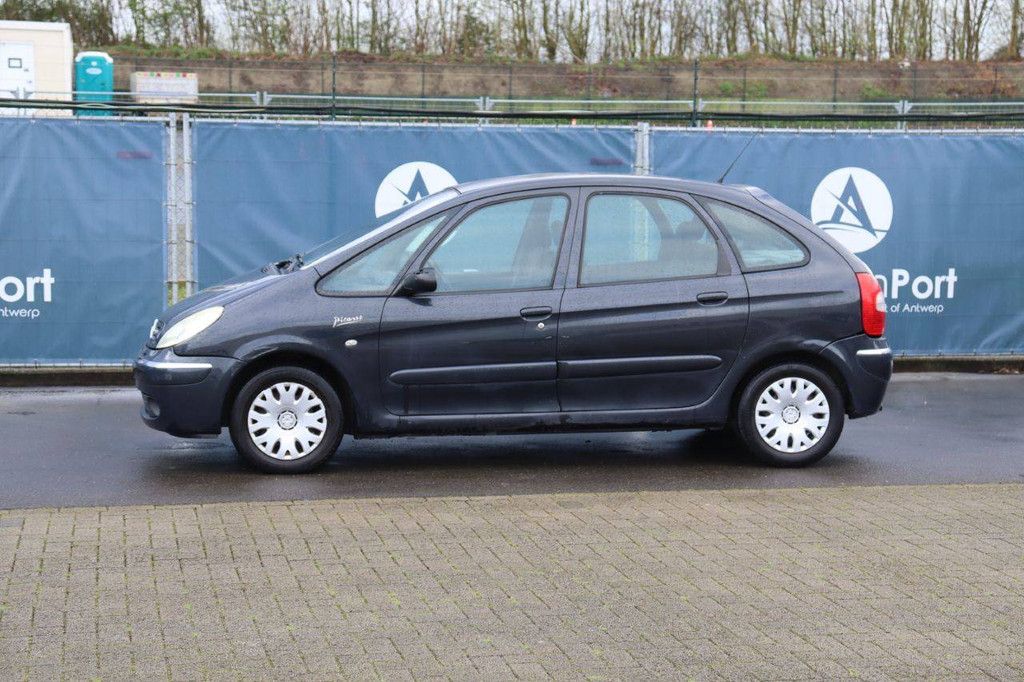 Passenger car Citroën Xsara Petrol 110hp 2008 (Margin)