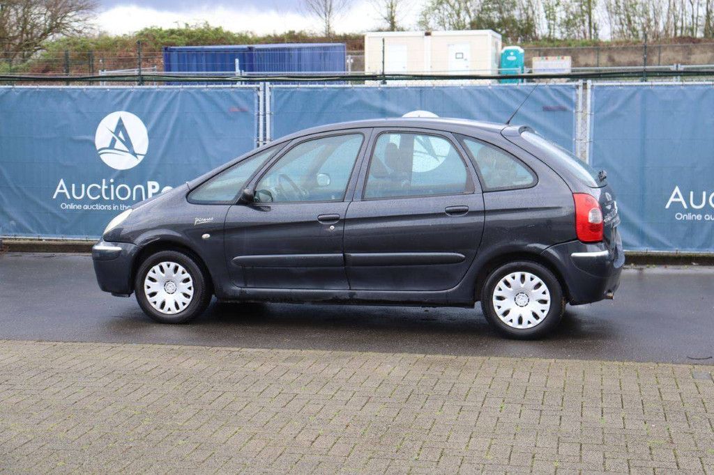 Passenger car Citroën Xsara Petrol 110hp 2008 (Margin)