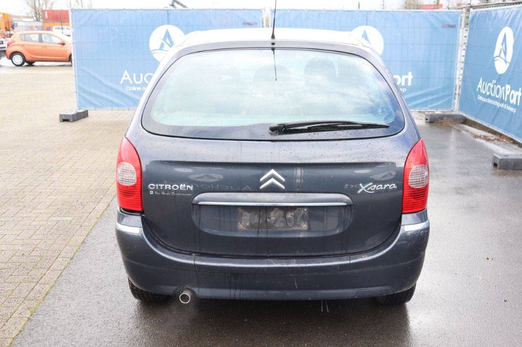 Passenger car Citroën Xsara Petrol 110hp 2008 (Margin)