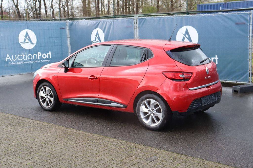 Personenauto Renault Clio Benzine 74pk 2016 (Marge)
