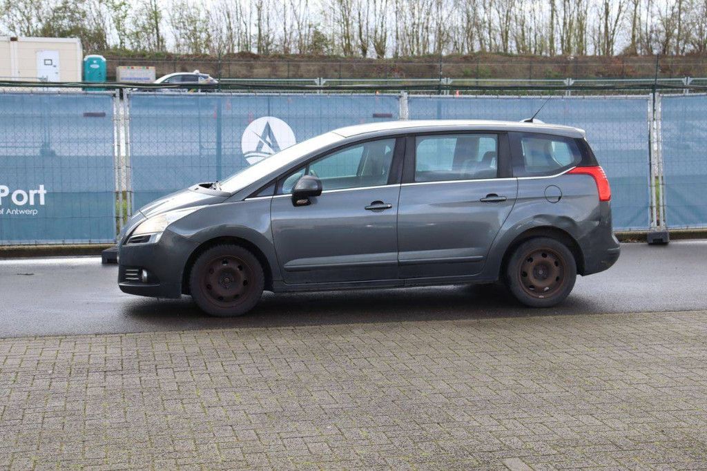 Pkw Peugeot 5008 Benzin 120 PS 2018 (Margin)