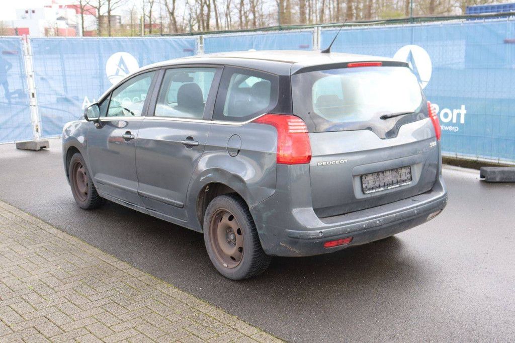 Pkw Peugeot 5008 Benzin 120 PS 2018 (Margin)