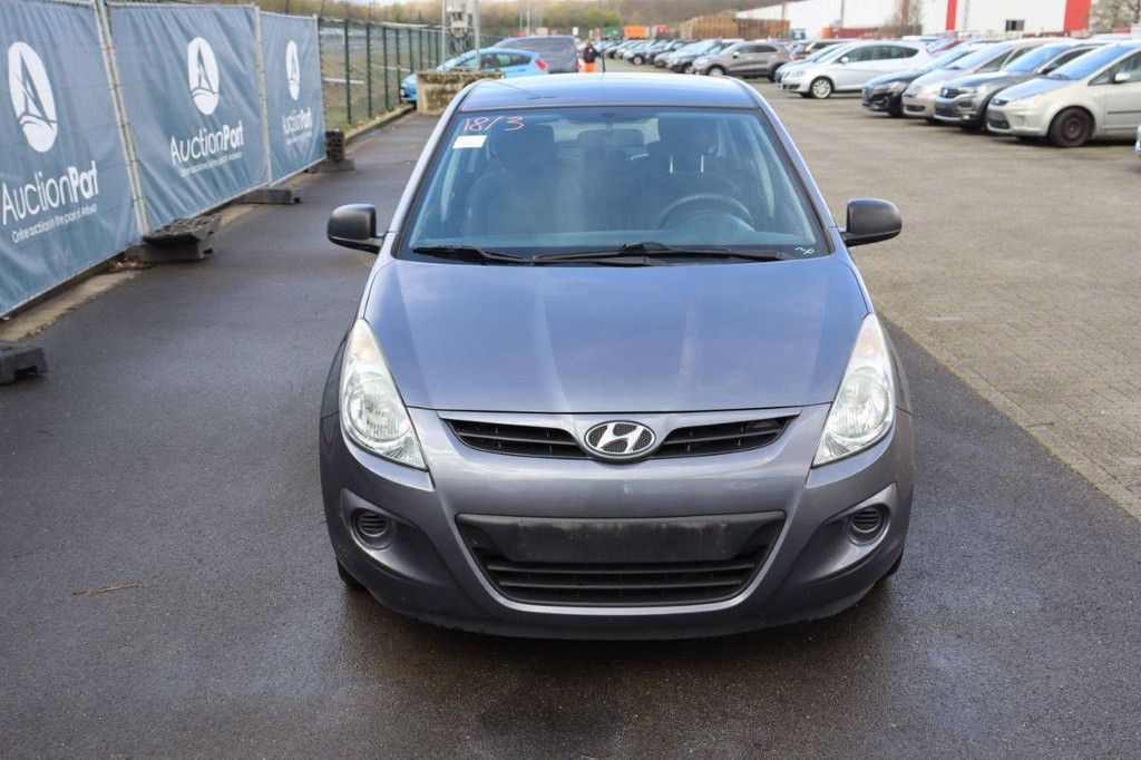 Hyundai i20 Petrol 85hp Passenger Car 2011 (Margin)
