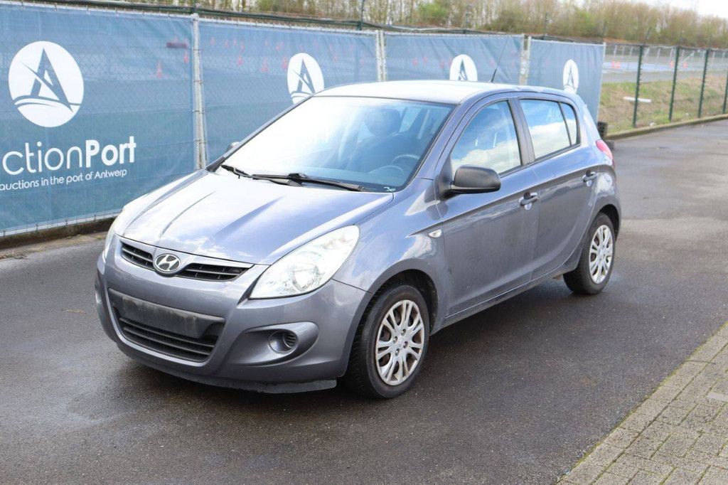 Hyundai i20 Petrol 85hp Passenger Car 2011 (Margin)