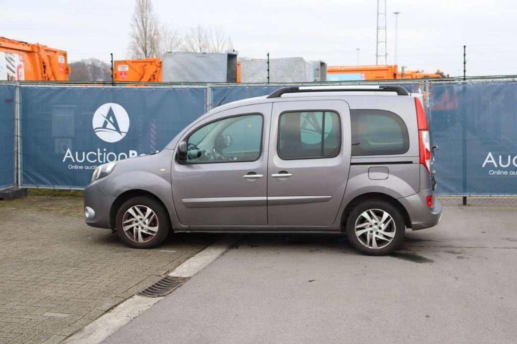 Passenger car Renault Kangoo Petrol 115hp 2015 (Margin)