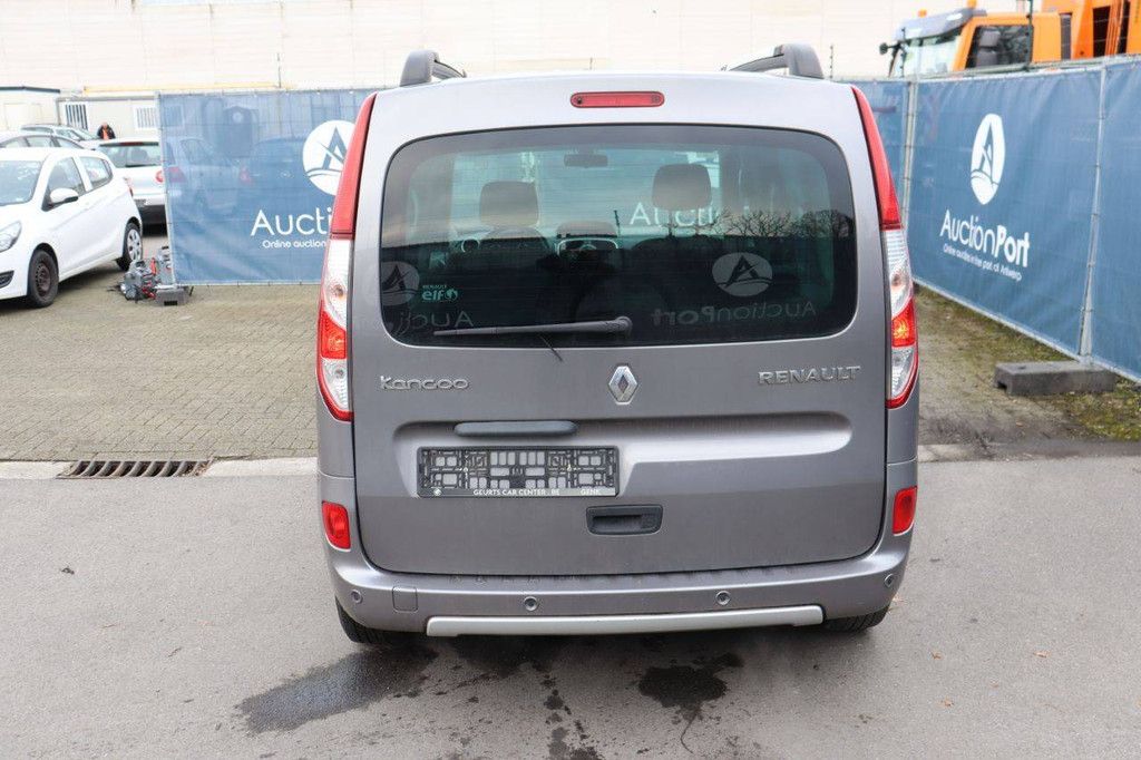 Passenger car Renault Kangoo Petrol 115hp 2015 (Margin)