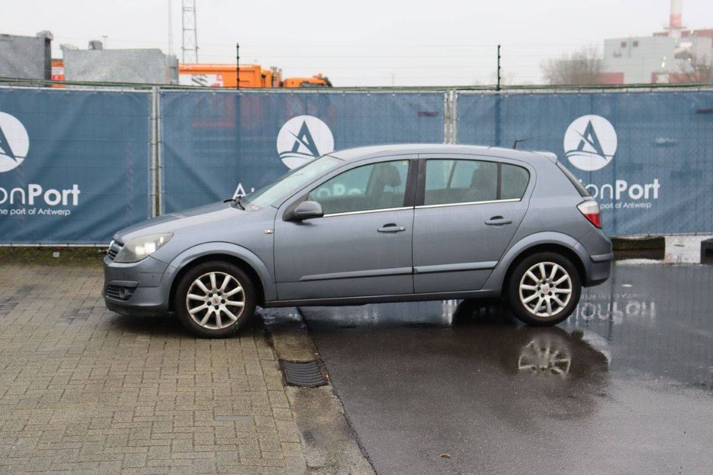 Pkw Opel Astra Diesel 100 PS 2004 (Margin)