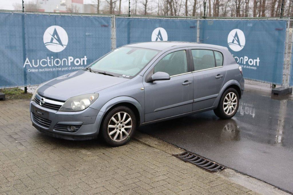 Pkw Opel Astra Diesel 100 PS 2004 (Margin)