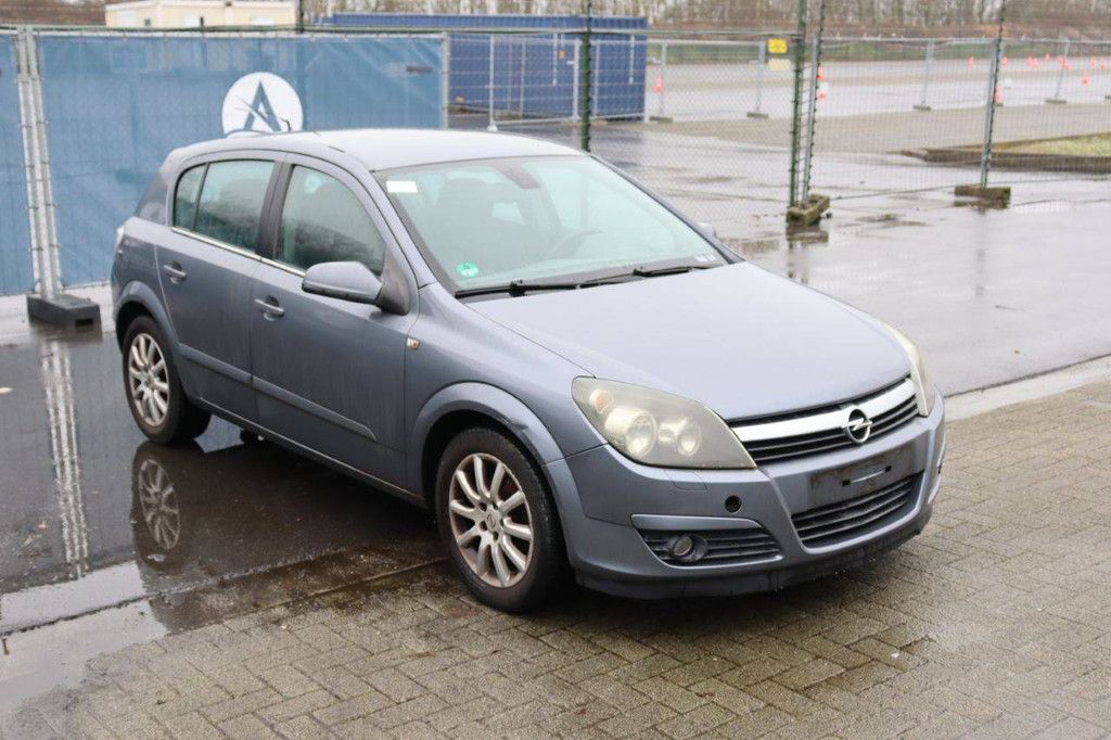 Passenger car Opel Astra Diesel 100hp 2004 (Margin)