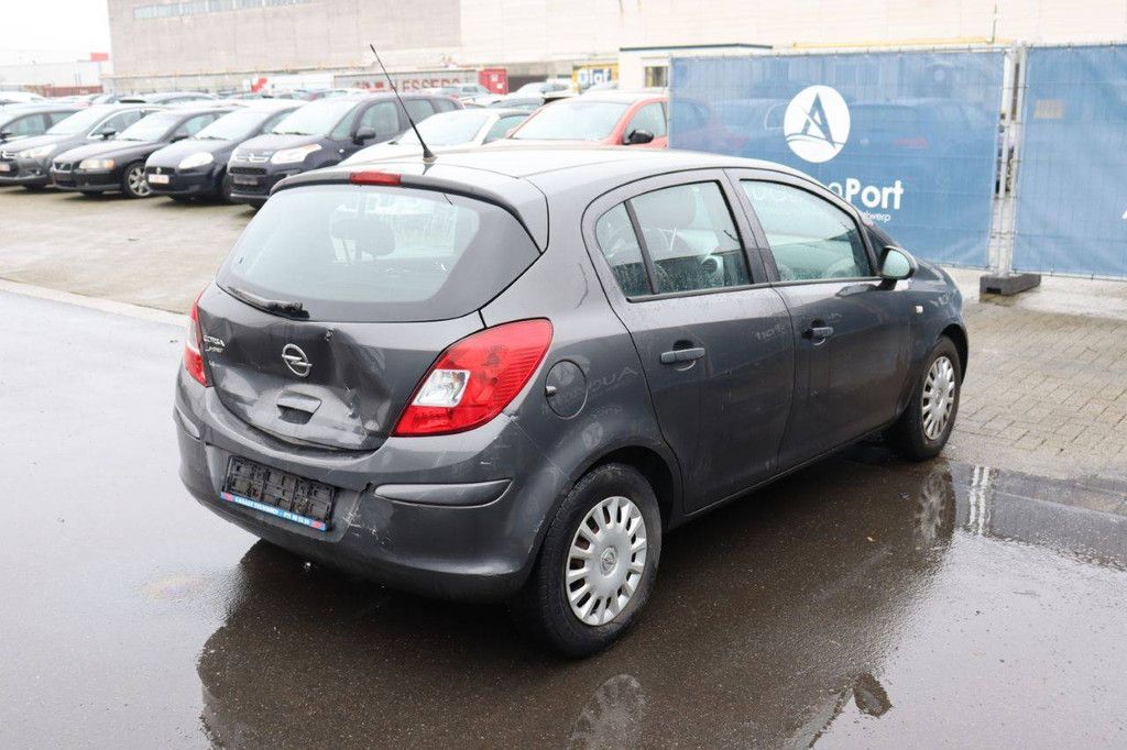 Pkw Opel Corsa 65 PS 2013 (Margin)