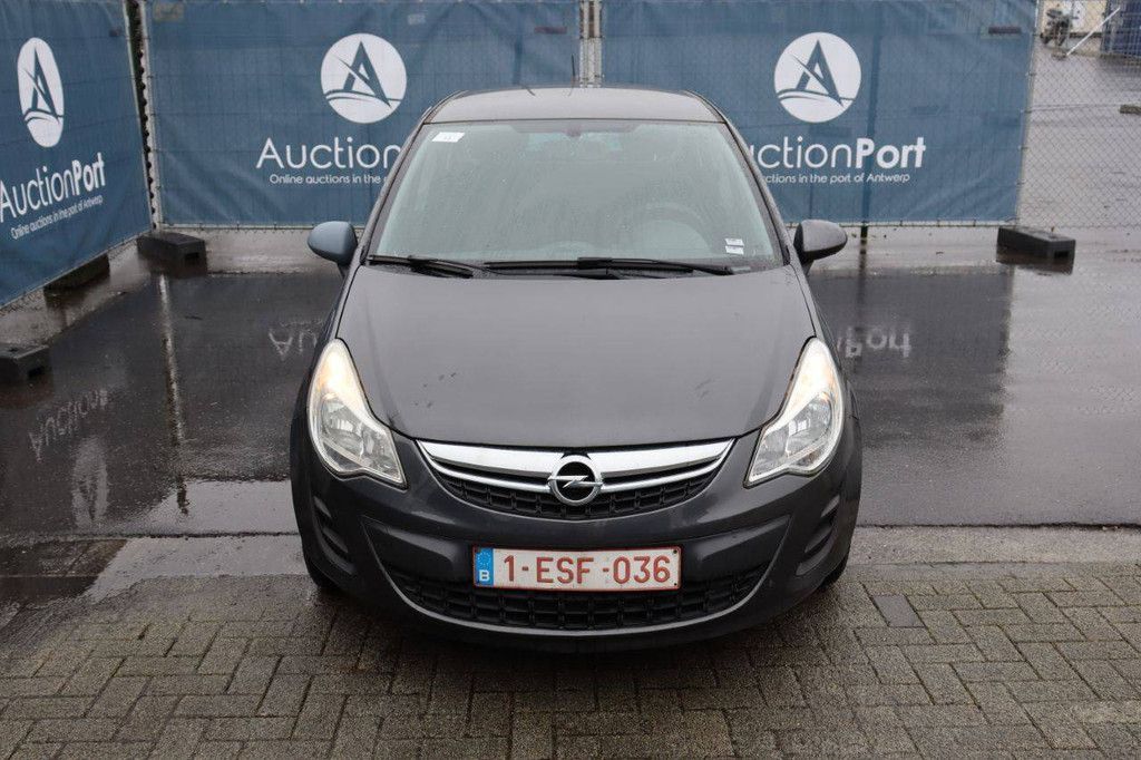 Pkw Opel Corsa 65 PS 2013 (Margin)