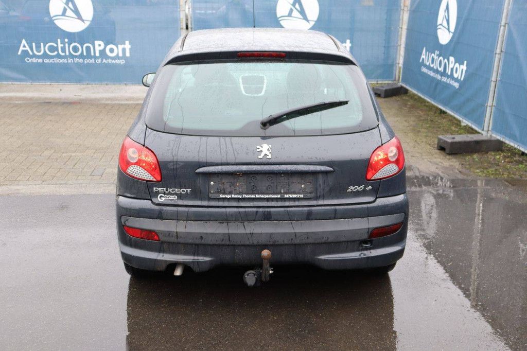 Pkw Peugeot 206 Benzin 60 PS 2009 (Margin)