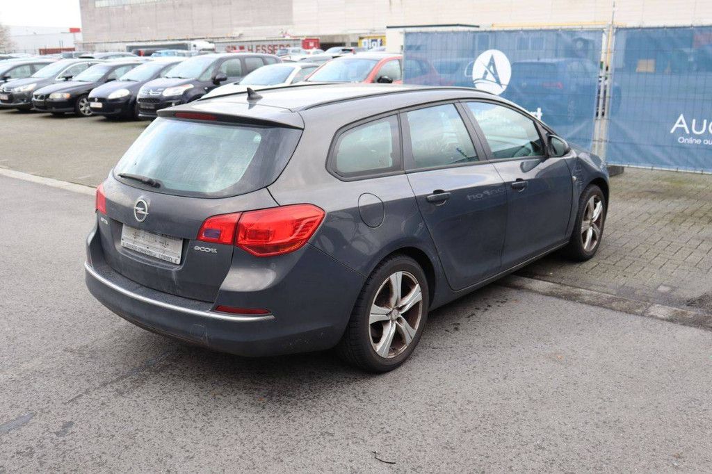 Passenger car Opel Astra Diesel 110hp 2012 (Margin)