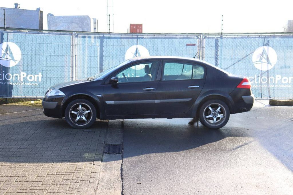 Passenger car Renault Mégane Petrol 113hp 2005 (Margin)
