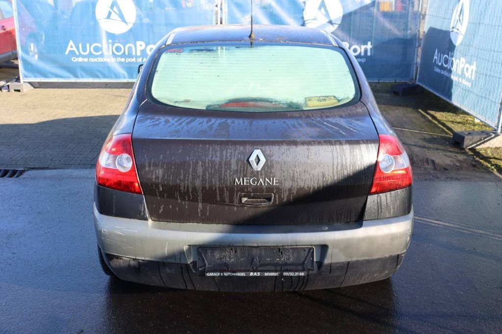 Passenger car Renault Mégane Petrol 113hp 2005 (Margin)