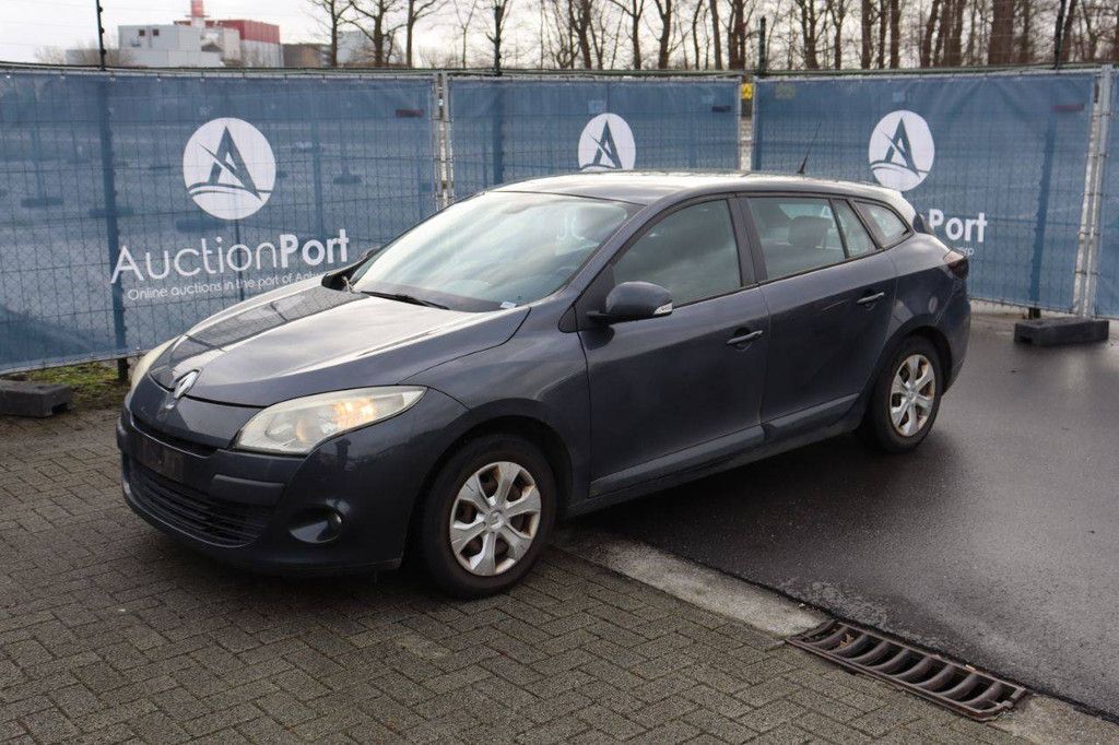 Passenger car Renault Mégane Diesel 105hp 2010 (Margin)