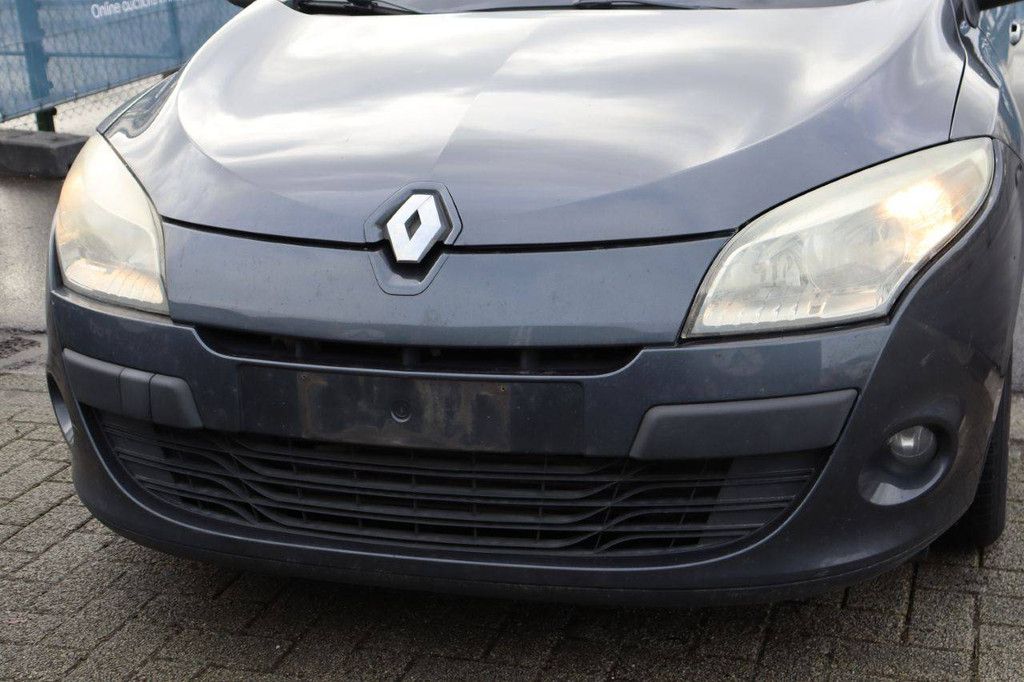 Passenger car Renault Mégane Diesel 105hp 2010 (Margin)