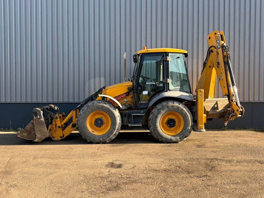 JCB 4CX