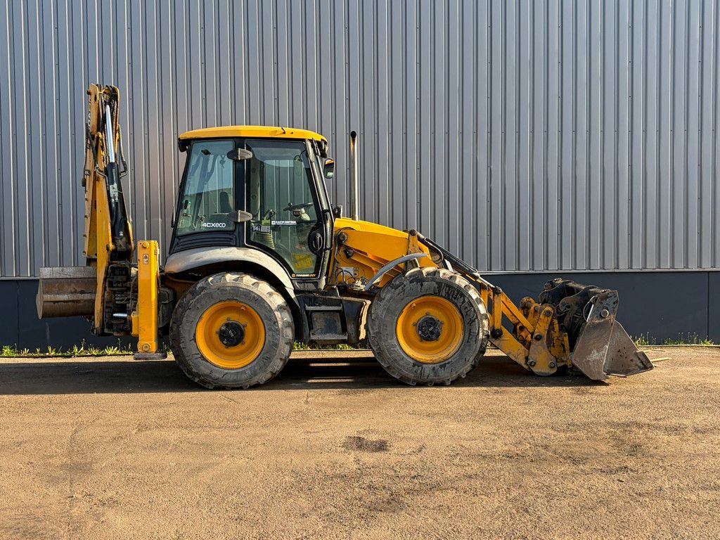JCB 4CX