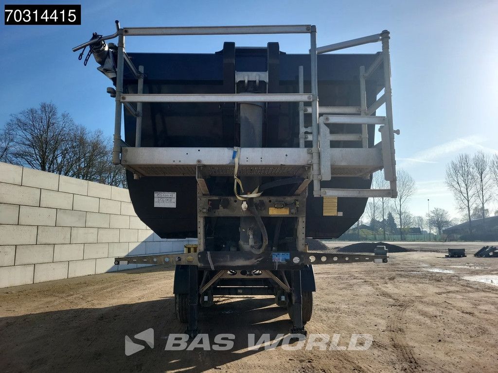 Schmitz SGF*S3 3 axles Lift Axle