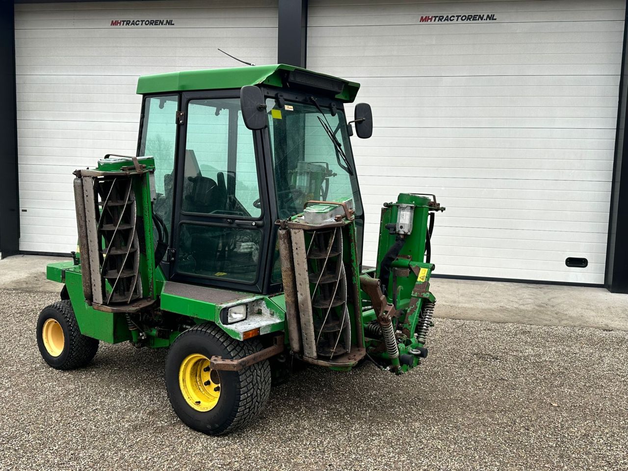 TE KOOP: zeer nette ROBERINI 1903 kooimaaier