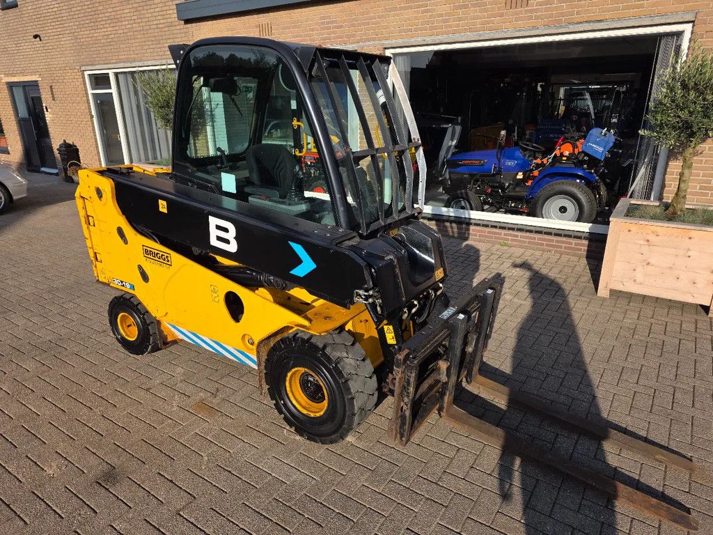 JCB 30e teletruck vereiker heftruck